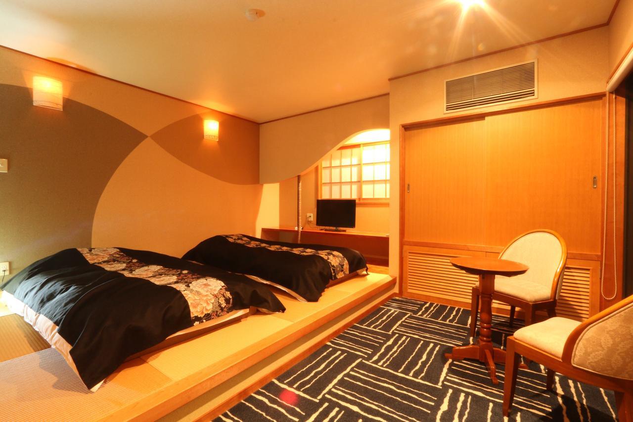 Ohbu Hotel Ito  Zewnętrze zdjęcie